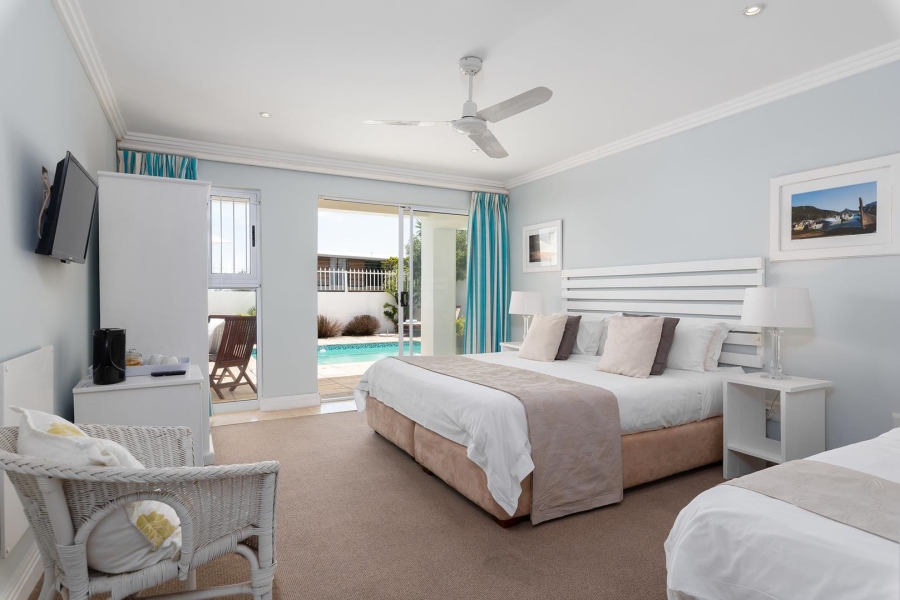 7 Bedroom Property for Sale in Camps Bay Western Cape